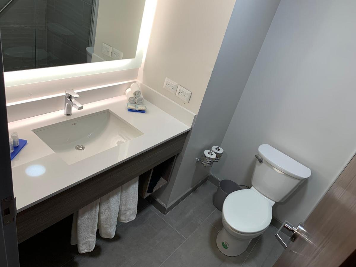 Holiday Inn Express - Guadalajara Vallarta Poniente By Ihg Zapopan Kültér fotó