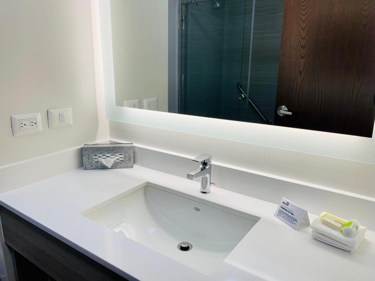 Holiday Inn Express - Guadalajara Vallarta Poniente By Ihg Zapopan Kültér fotó