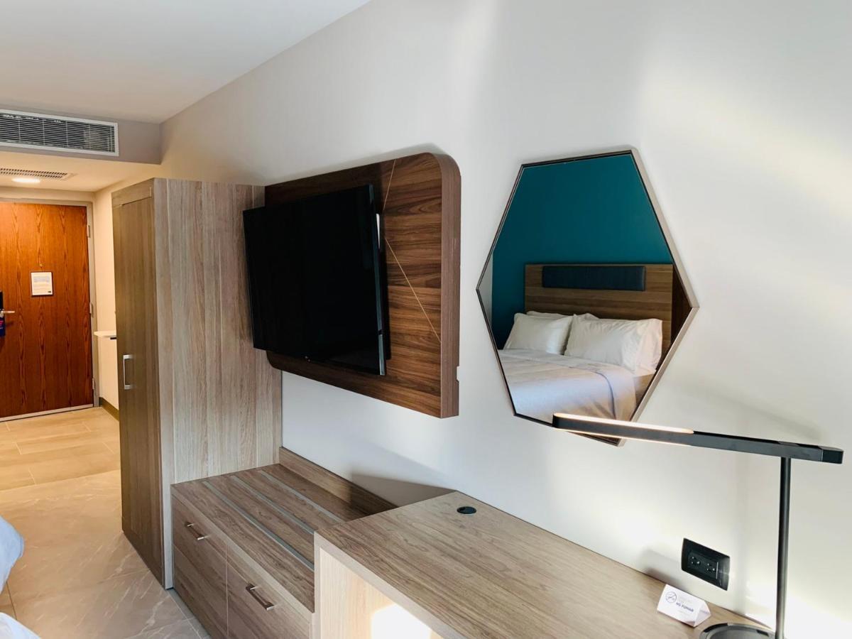 Holiday Inn Express - Guadalajara Vallarta Poniente By Ihg Zapopan Kültér fotó